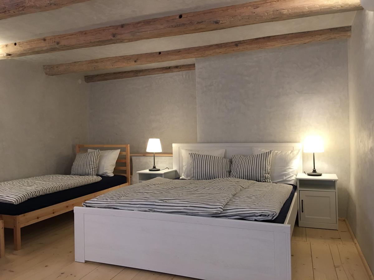 U Dr. Fausta Apartment Славонице Екстериор снимка